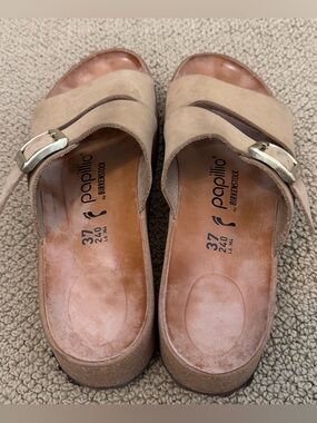 Women's Tan Suede Slide Sandals